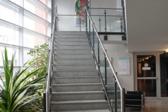 Gestaltung Treppenhaus Bürogebäude: Dornröschen